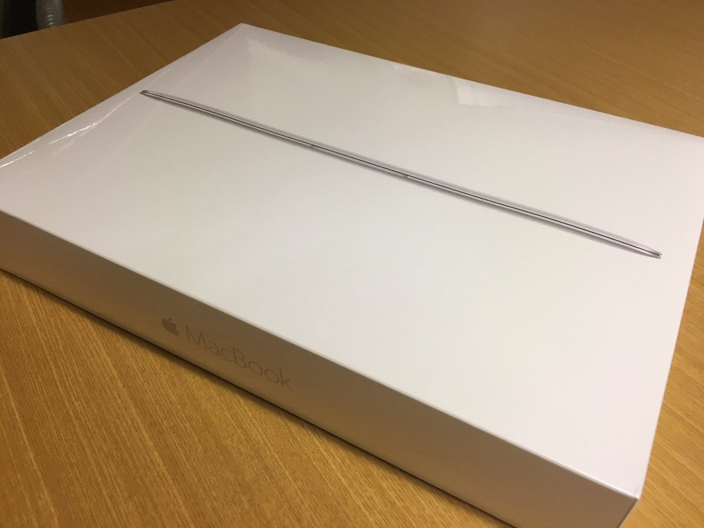 [ファーストインプレッション] MacBook 12インチ (Early 2016) を購入しました